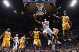 飞鲸体育直播-扎克·拉文的扣篮技巧在全明星赛中多次掀起视觉盛宴